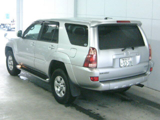 2002 Toyota Hilux Surf Pictures