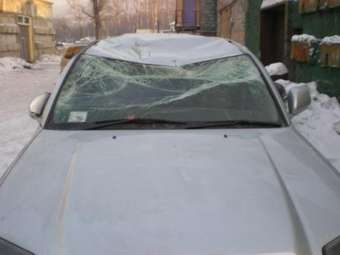 2002 Toyota Hilux Surf Photos