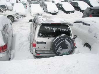 2002 Toyota Hilux Surf Photos