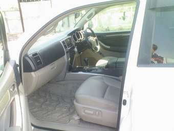 2002 Toyota Hilux Surf Pictures