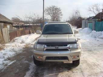 2002 Toyota Hilux Surf Photos