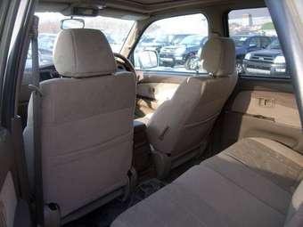 2002 Toyota Hilux Surf Pictures