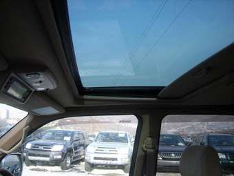 2002 Toyota Hilux Surf Photos