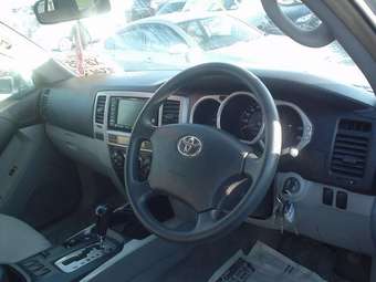 2002 Toyota Hilux Surf Pictures