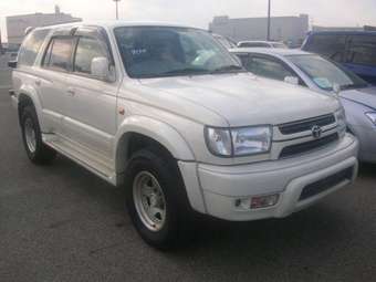 2002 Toyota Hilux Surf Photos