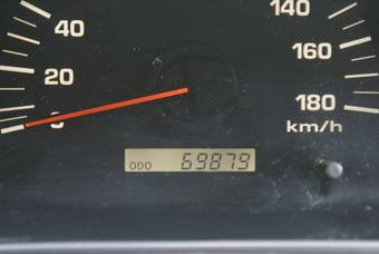 2002 Toyota Hilux Surf Photos