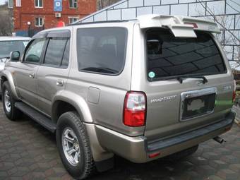 2002 Toyota Hilux Surf Photos