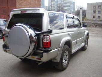 2002 Toyota Hilux Surf Images