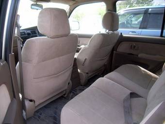 2002 Toyota Hilux Surf Images