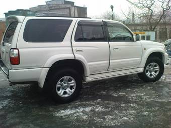 2002 Toyota Hilux Surf Pics