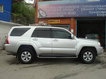 2002 Toyota Hilux Surf Photos