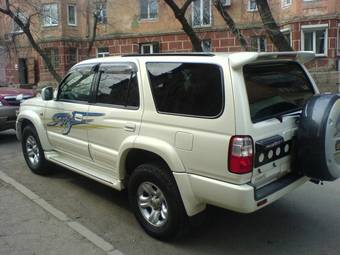 2002 Toyota Hilux Surf Photos