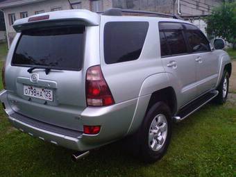 2002 Toyota Hilux Surf Images