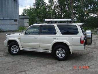 2002 Toyota Hilux Surf Photos