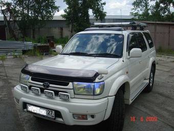 2002 Toyota Hilux Surf Photos