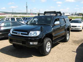 2002 Toyota Hilux Surf Photos