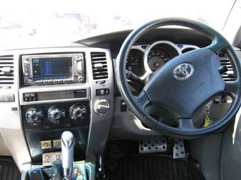 2002 Toyota Hilux Surf Wallpapers