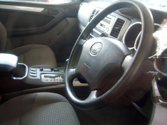 2003 Toyota Hilux Surf