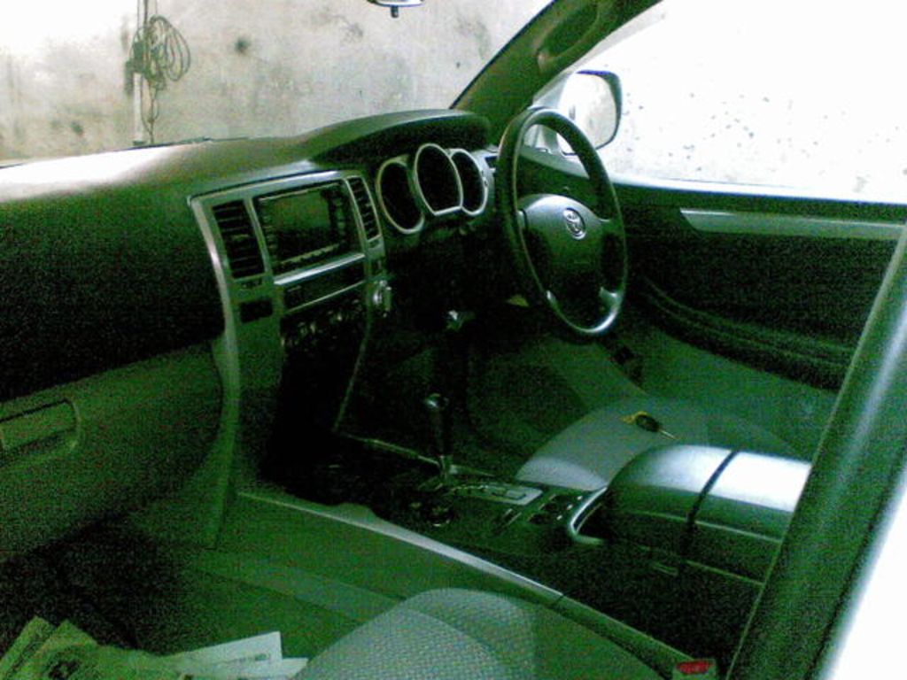 2003 Toyota Hilux Surf