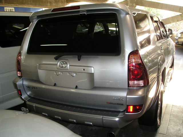 2003 Toyota Hilux Surf Photos