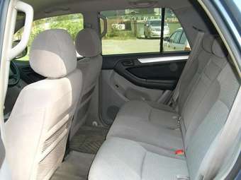 2003 Toyota Hilux Surf Photos