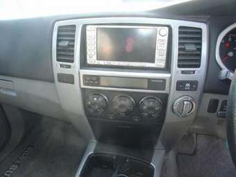 2003 Toyota Hilux Surf Photos