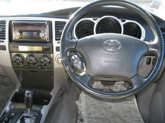 2003 Toyota Hilux Surf Photos