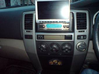 2003 Toyota Hilux Surf Photos