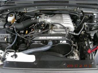 2003 Toyota Hilux Surf Pics