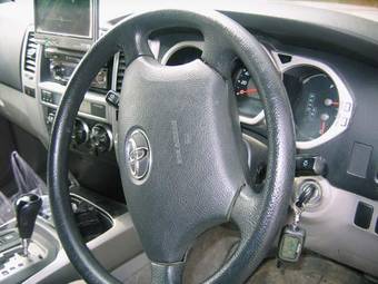 2003 Toyota Hilux Surf Pictures
