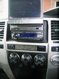 2003 Toyota Hilux Surf Photos