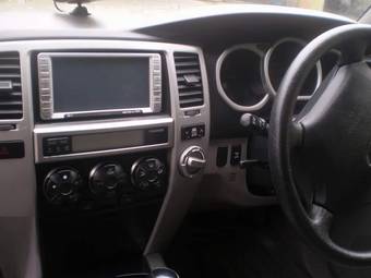 2003 Toyota Hilux Surf Photos