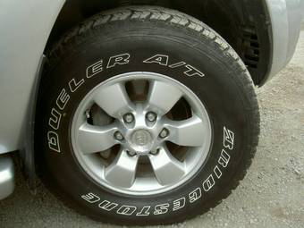 2003 Toyota Hilux Surf Photos