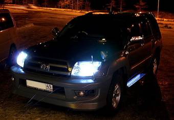 2003 Toyota Hilux Surf Photos