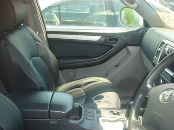 2003 Toyota Hilux Surf Photos