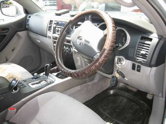 2003 Toyota Hilux Surf Pictures