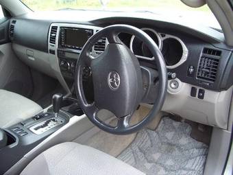 2003 Toyota Hilux Surf Wallpapers