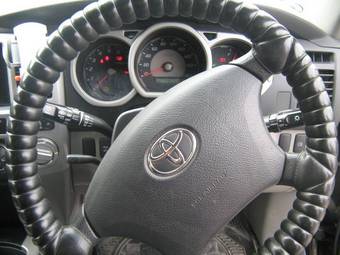2003 Toyota Hilux Surf Pics