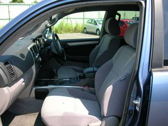 2003 Toyota Hilux Surf Wallpapers