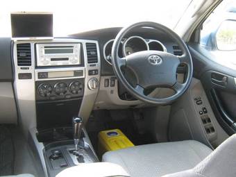 2003 Toyota Hilux Surf Pictures