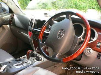 2003 Toyota Hilux Surf Pictures