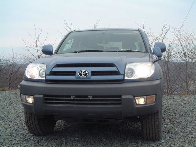 2004 Toyota Hilux Surf