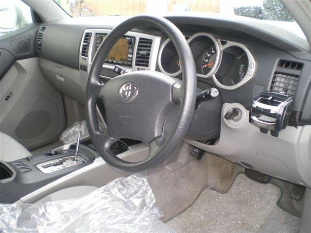 2004 Toyota Hilux Surf