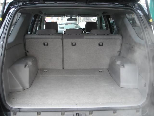 2004 Toyota Hilux Surf