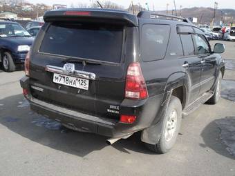 2004 Toyota Hilux Surf Photos