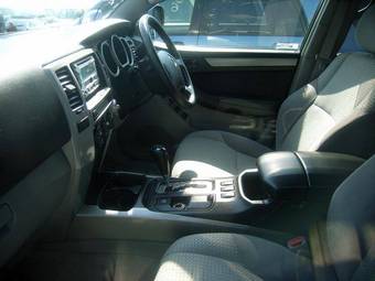 2004 Toyota Hilux Surf Pictures