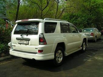 2004 Toyota Hilux Surf Photos