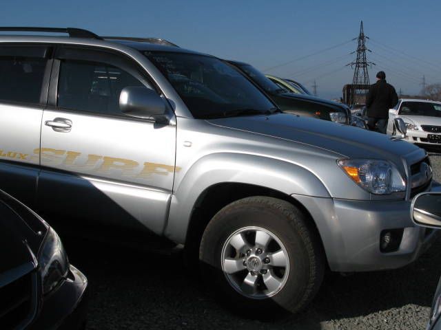 2005 Toyota Hilux Surf