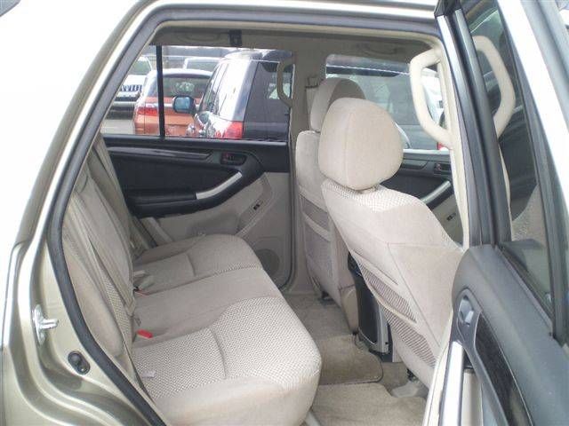 2005 Toyota Hilux Surf