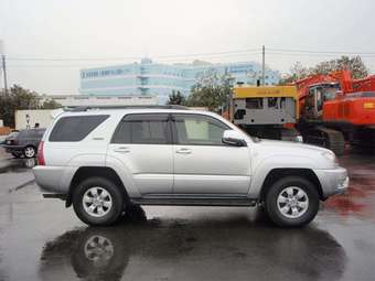 2005 Toyota Hilux Surf Photos